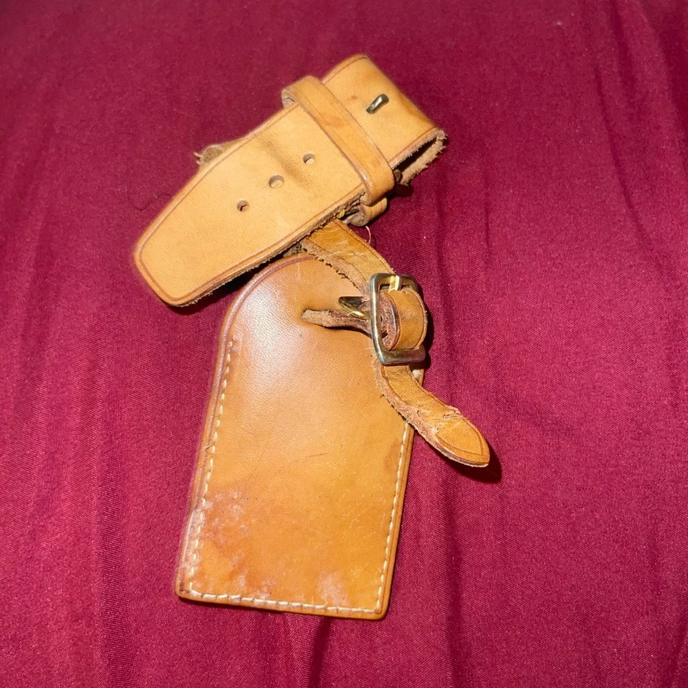 Louis Vuitton Luggage Tag - Picture 2 of 2